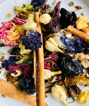 Load image into Gallery viewer, Mariposa Morada